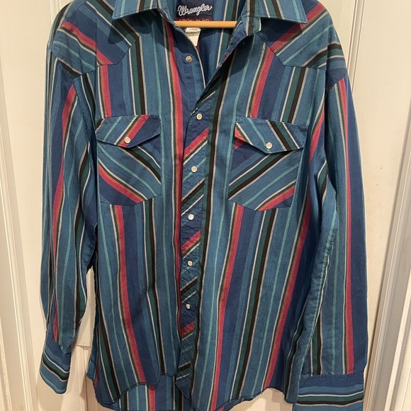 Wrangler Other - Wrangler Vintage Men’s Casual Multi Color Pearl Snap Button Shirt L